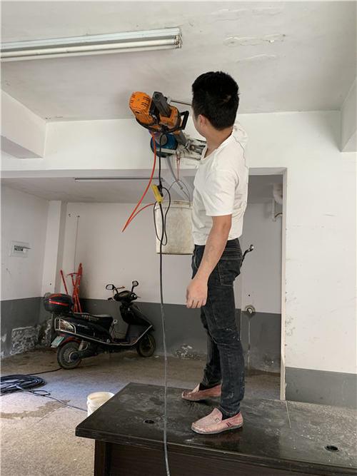 出現(xiàn)什么情況時，需要對房屋進行檢測鑒定?